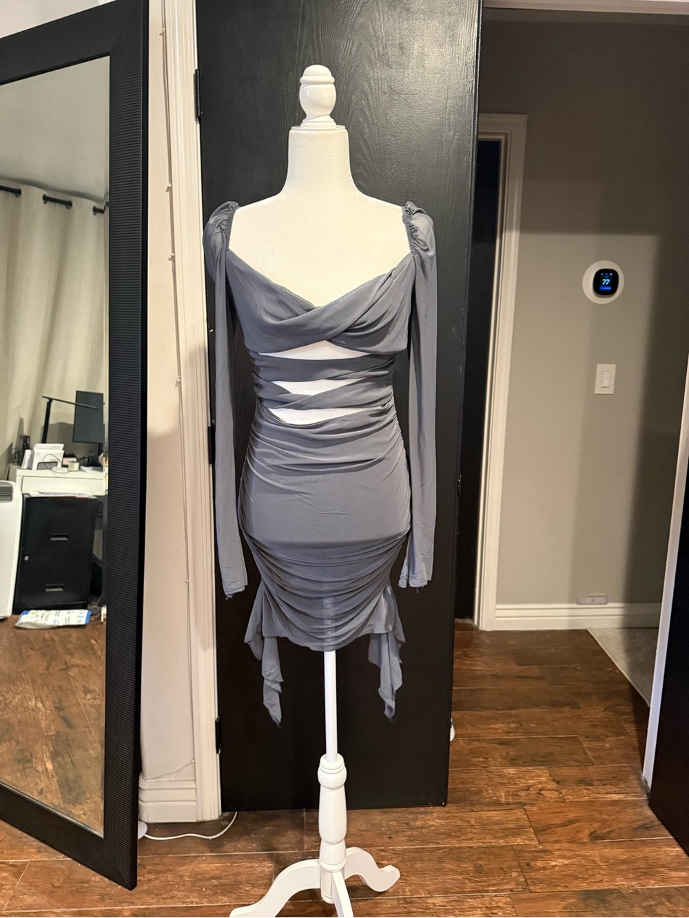 Elegant Gray Ruched Cutout Long-Sleeve Dress